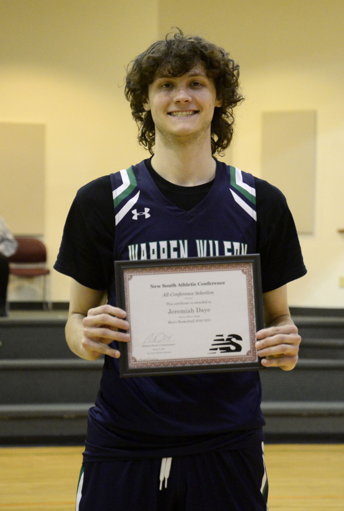 032721_eda_basketball_warrenwilson_daye_nsac_championship_men