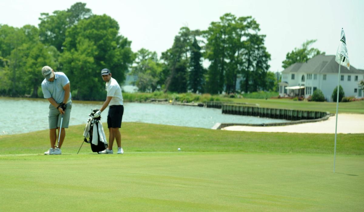 052821_eda_golf_hutchins_biggs