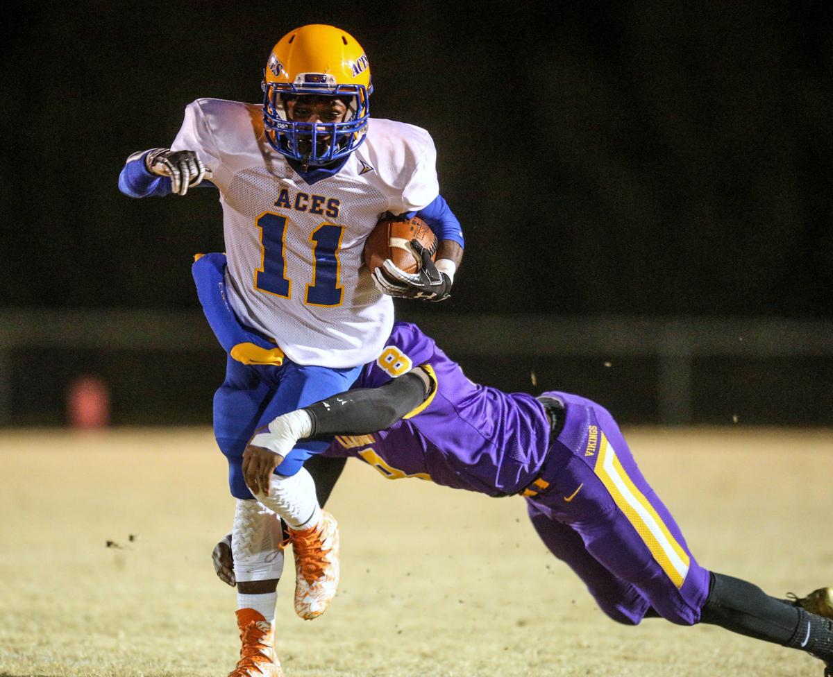 High School Football Edenton Ousted By Tarboro In 1aa Regional