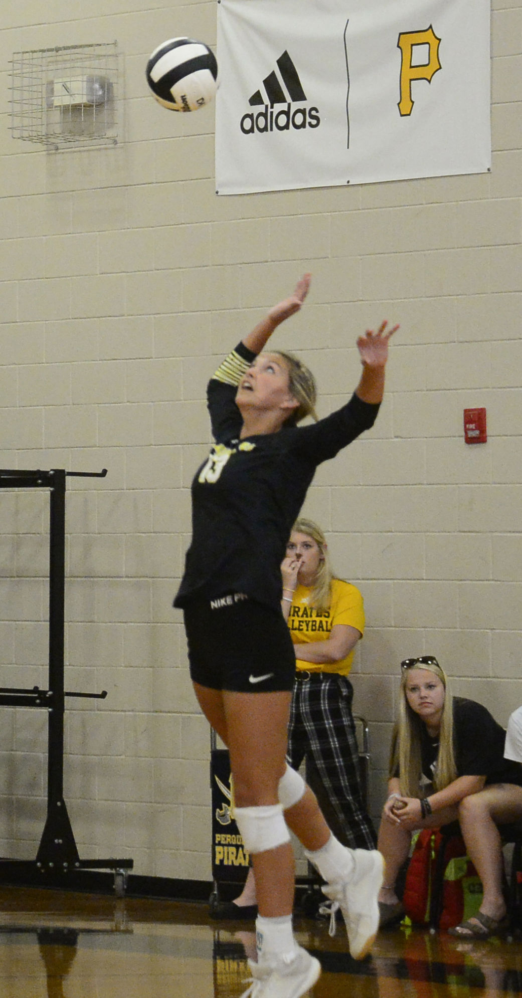 082421_eda_volleyball_perquimans_brabble_currituck