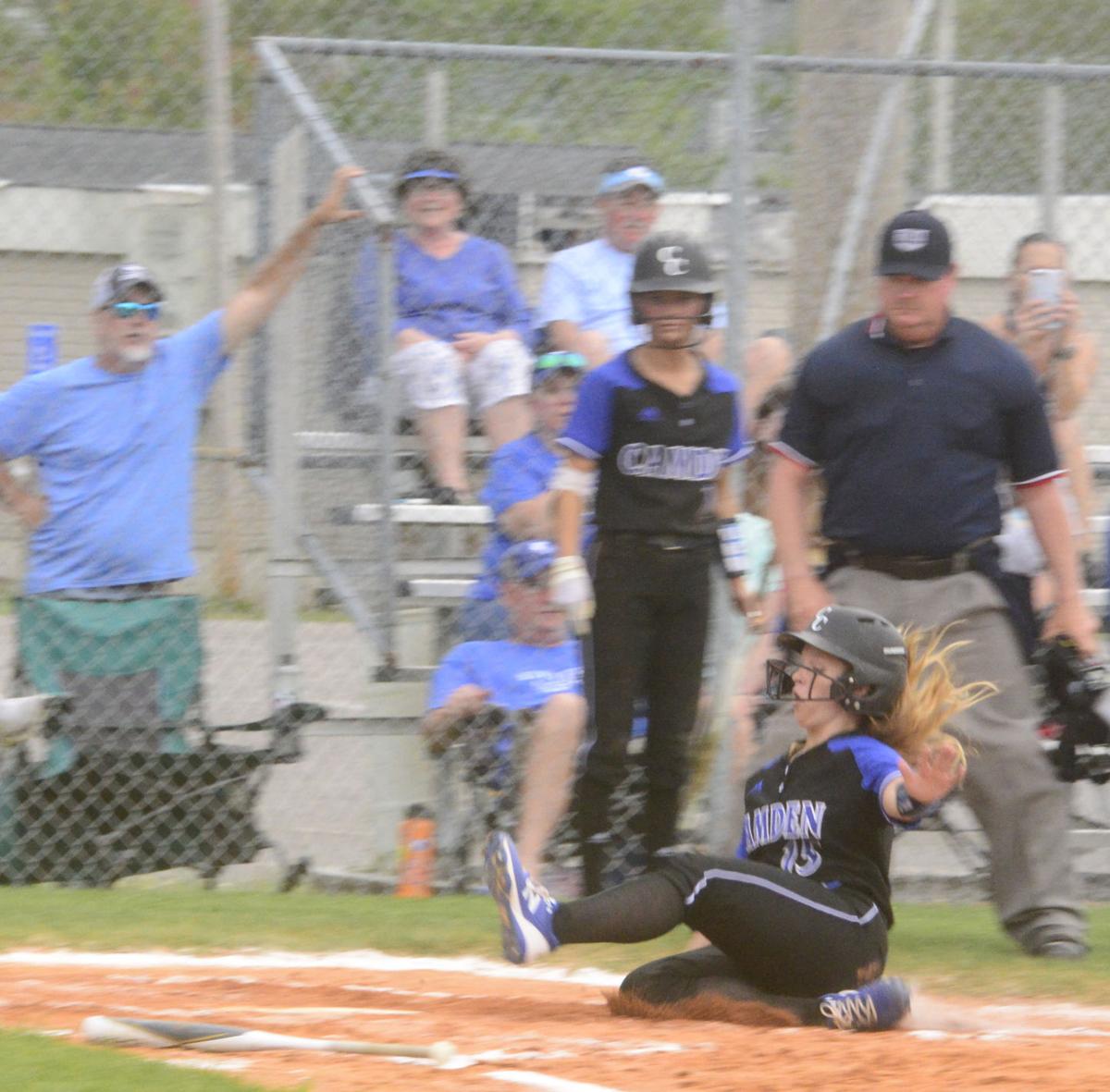 050421_eda_softball_camden_dodson_ecarteret_playoffs
