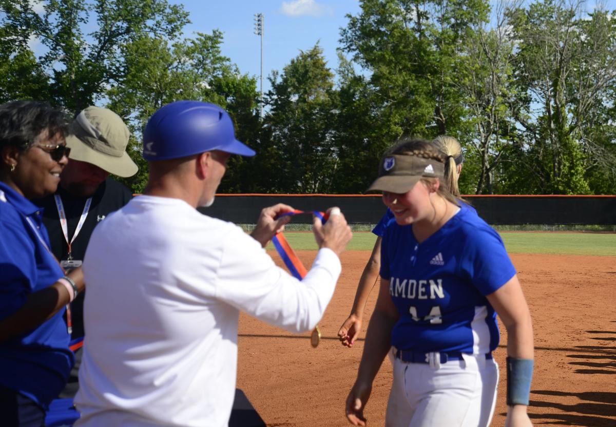 051521_eda_softball_camden_simmons_southstanly