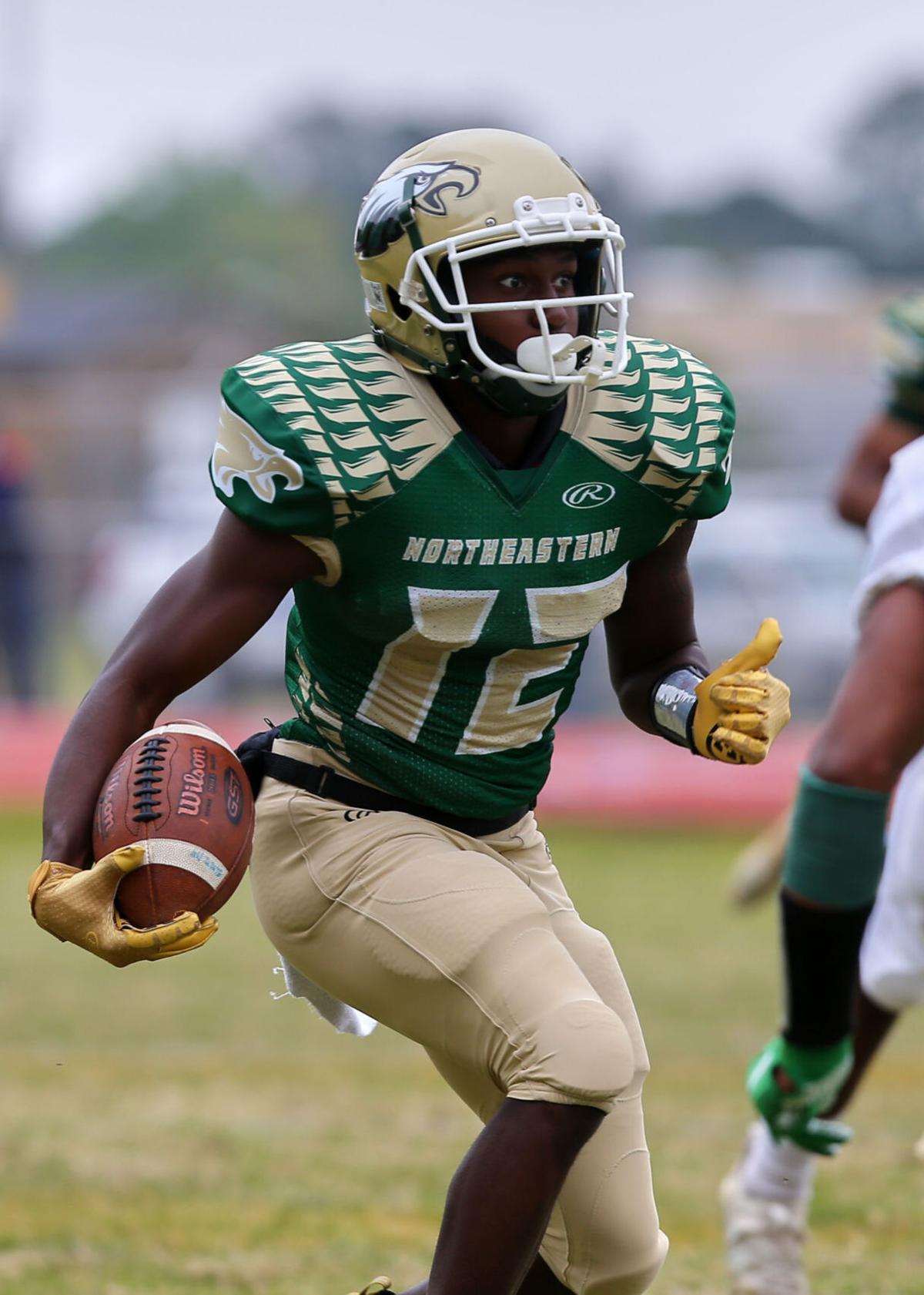 042421_eda_football_northeastern_j_williams_erandolph_playoffs