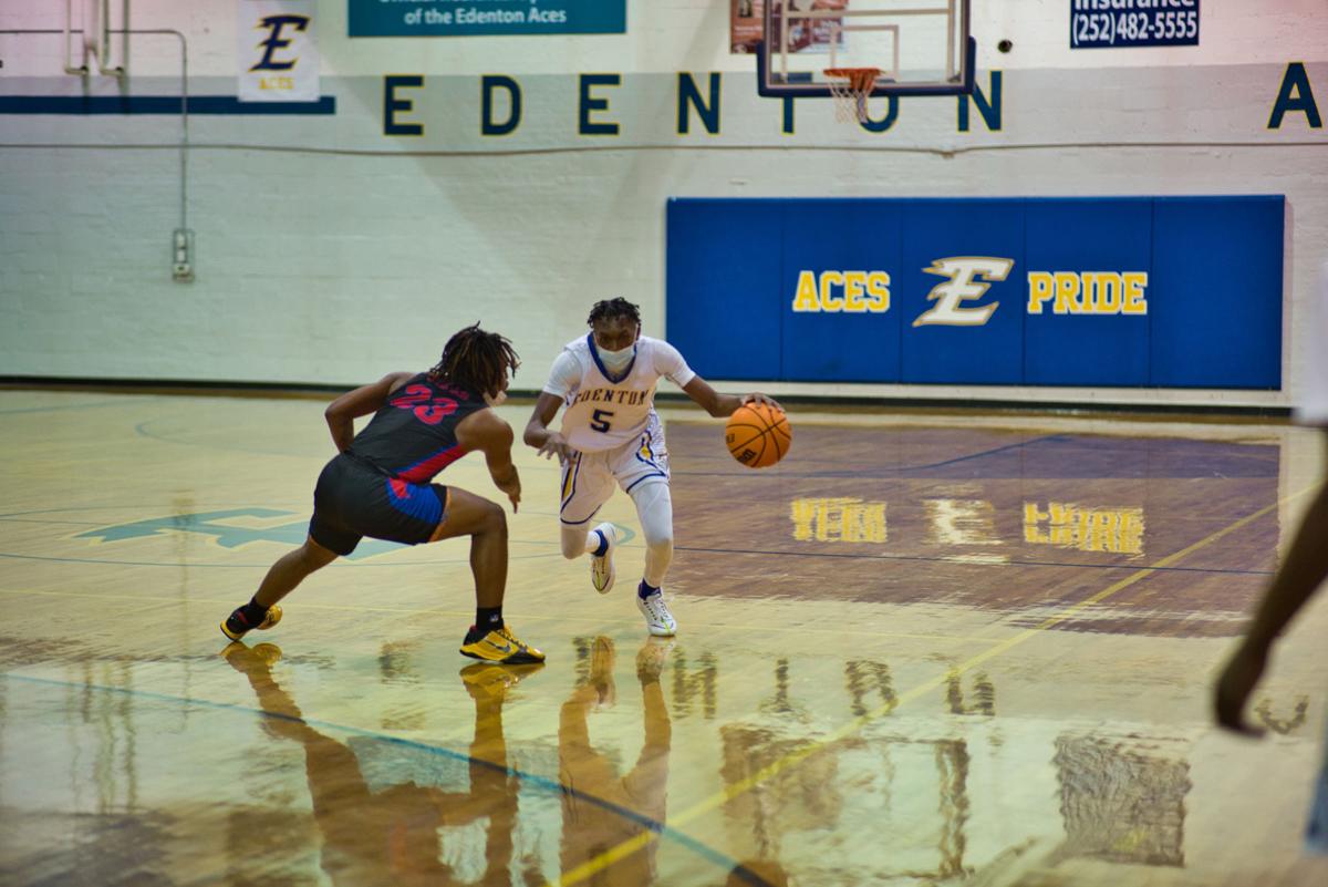 022321_eda_basketball_holmes_coston_pender_boys_3