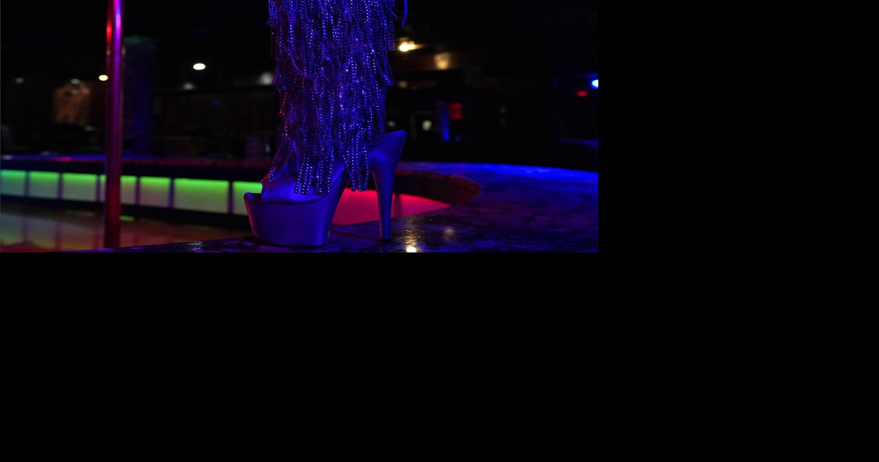 Stripper sues Florida over new age restrictions for adult entertainment business employees | National