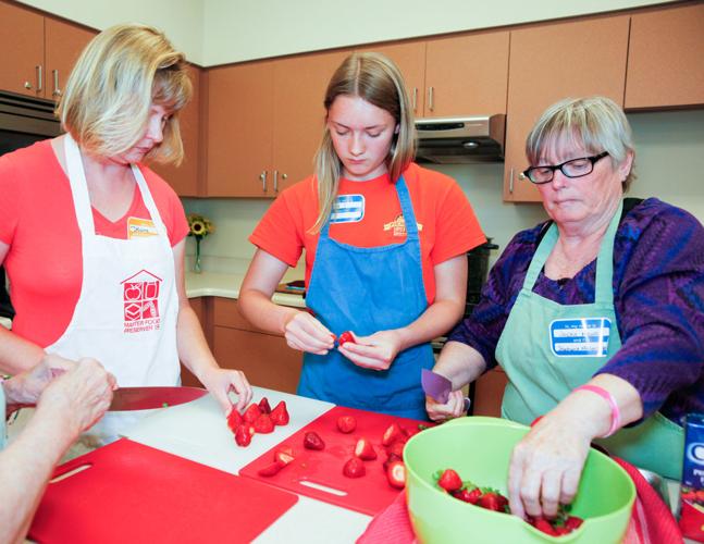 Canning Jams and Jellies class Multimedia