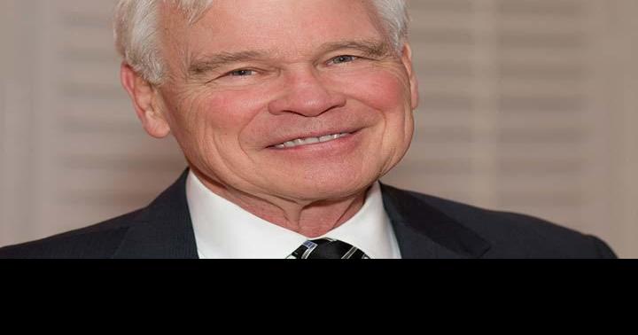 Martin: Wrenn details his life in politics, introduction to Helms