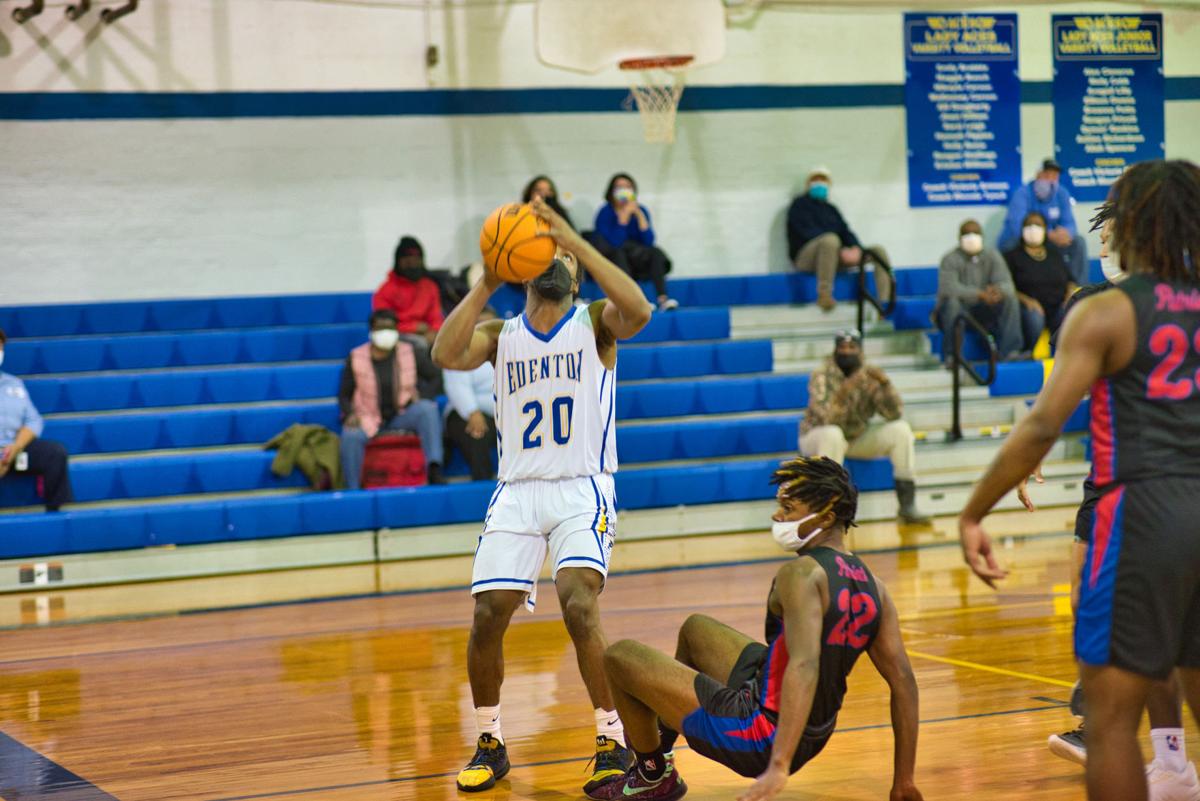 022321_eda_basketball_holmes_wilson_pender_boys