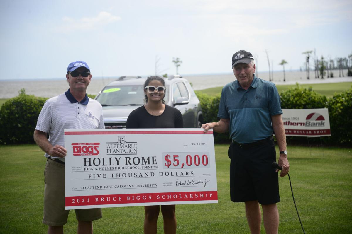 052921_eda_golf_rome_biggs_scholarship