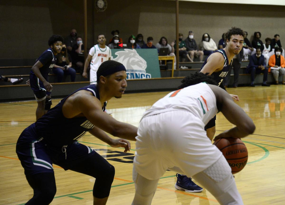 032721_eda_basketball_warrenwilson_davis_nsac_championship_men_1