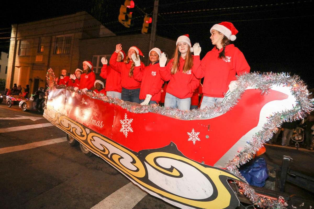 Elizabeth City Christmas Parade 2022 Route Christmas Trees Lit, Parades To Roll | Local News | Dailyadvance.com