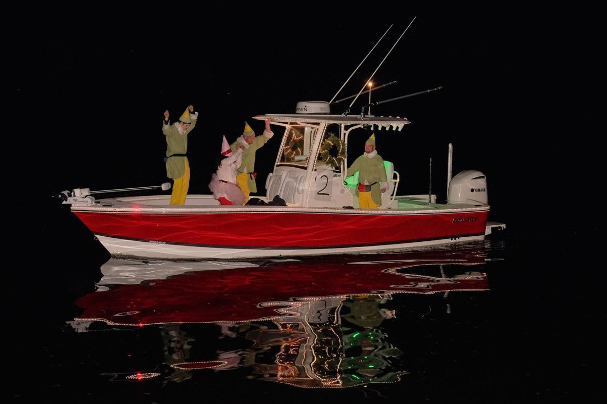 Edenton Kicks Off Holiday Activities Local Dailyadvance Com