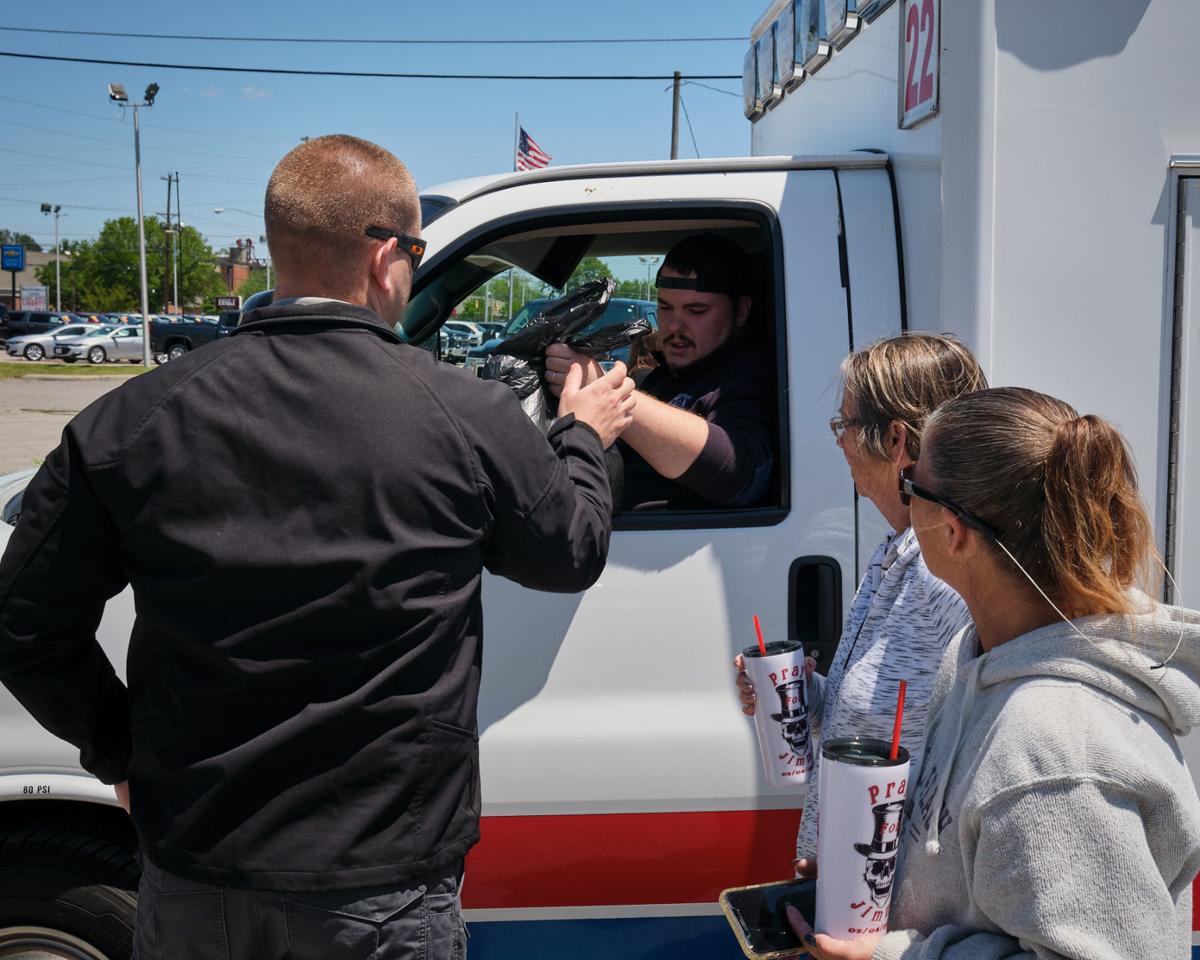 Feeding first responders