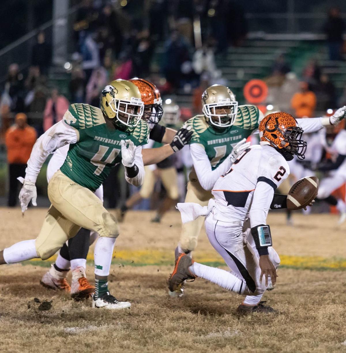 High School Football Northeastern defeats Southwest Onslow, claims 2A