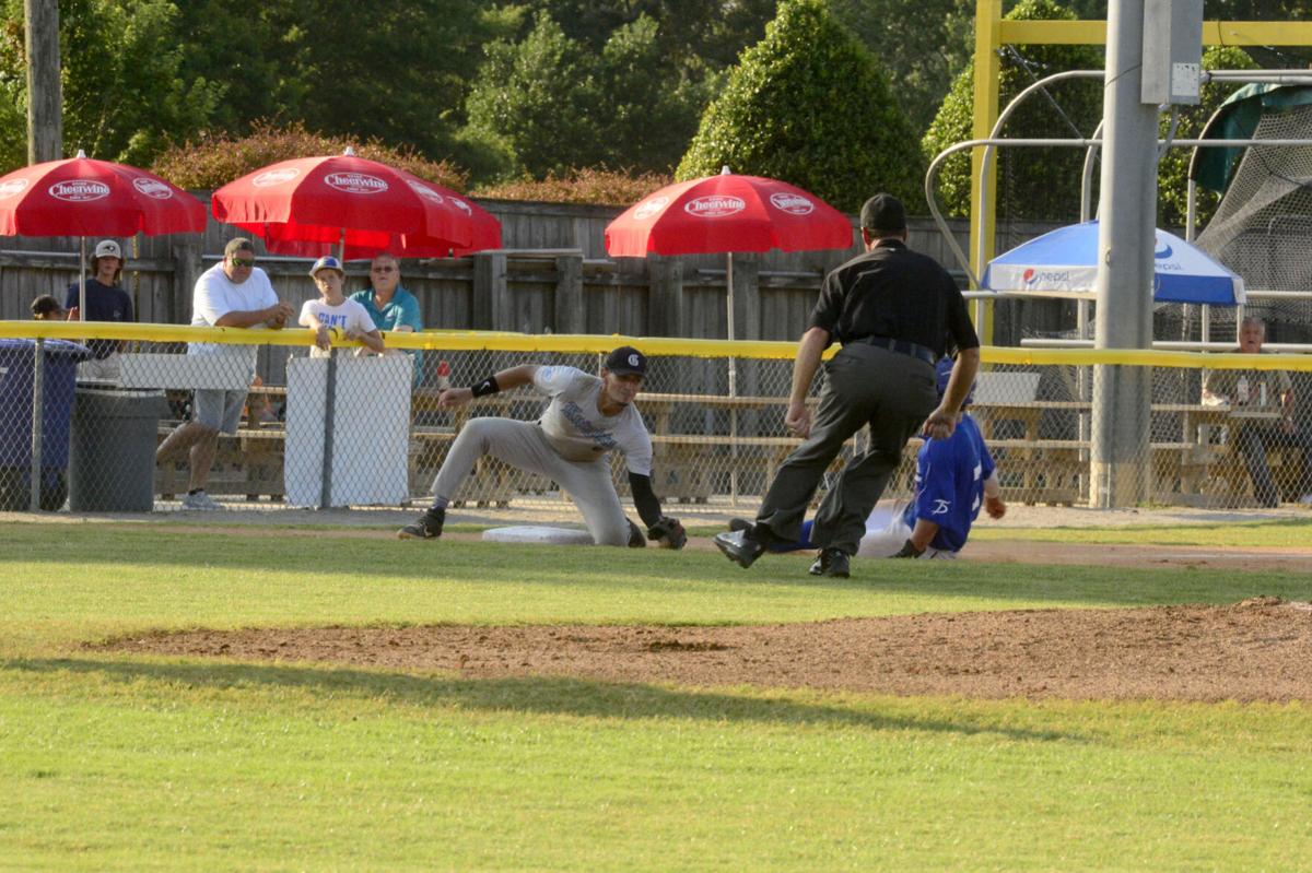 071920_sisto_dunaway_third_base_game.jpg