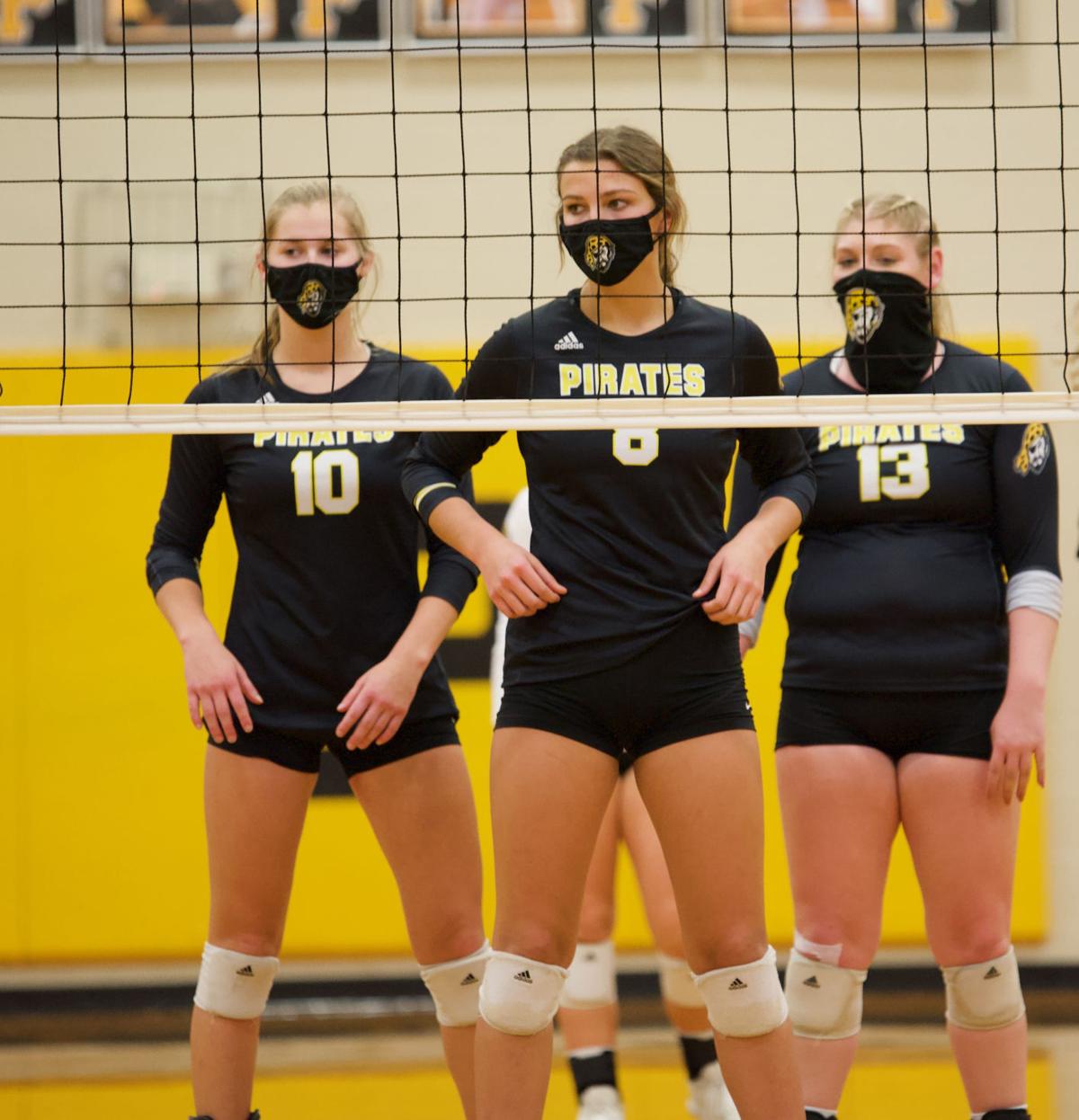 011621_eda_perquimans_scaff_brabble_elliott_volleyball