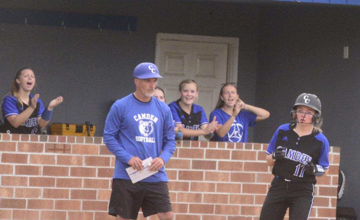 050421_eda_softball_camden_gallop_ecarteret_playoffs