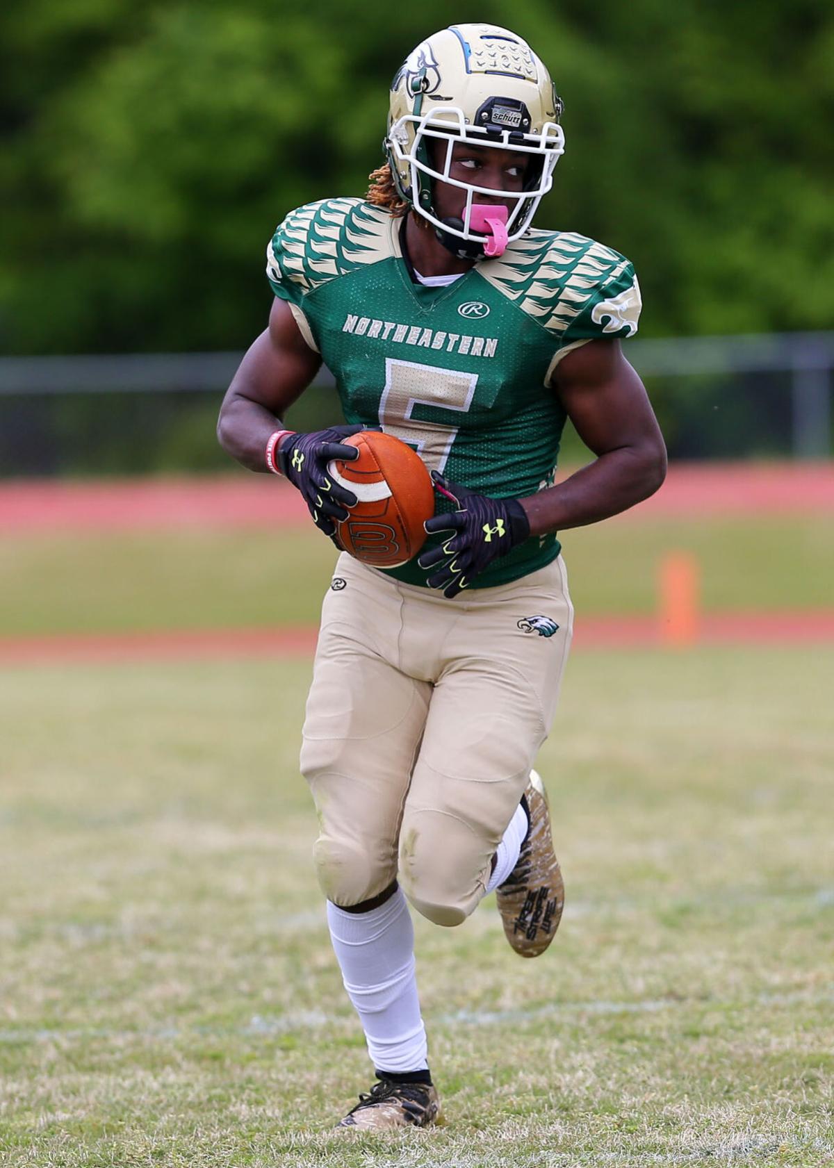 042421_eda_football_northeastern_q_williams_erandolph_playoffs