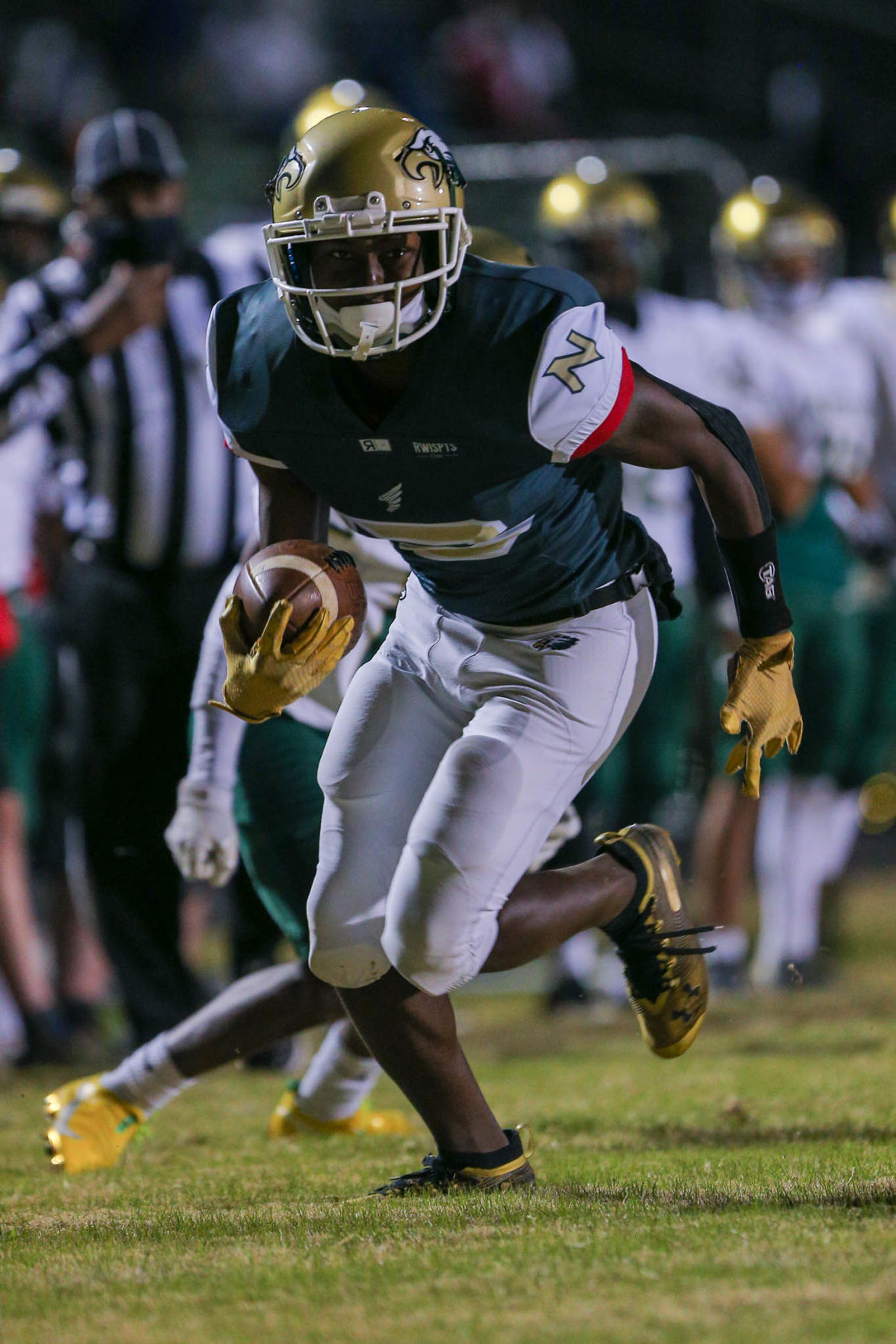041621_eda_football_northeastern_j_williams_kinston_playoffs_1