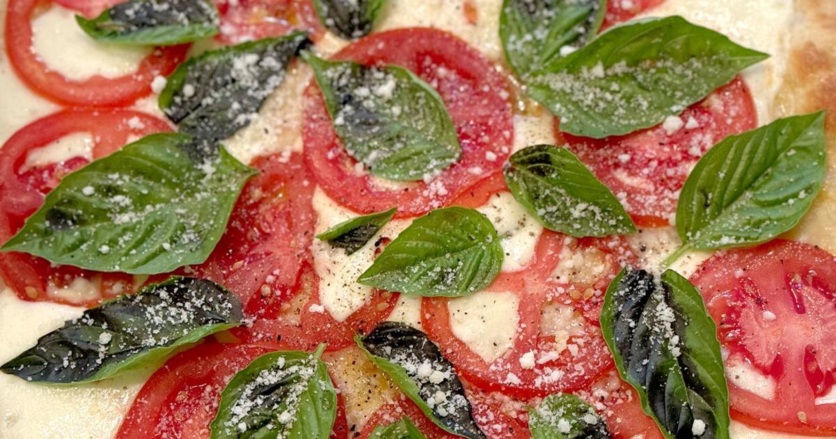 A good pizza comes in many forms, including on the grill