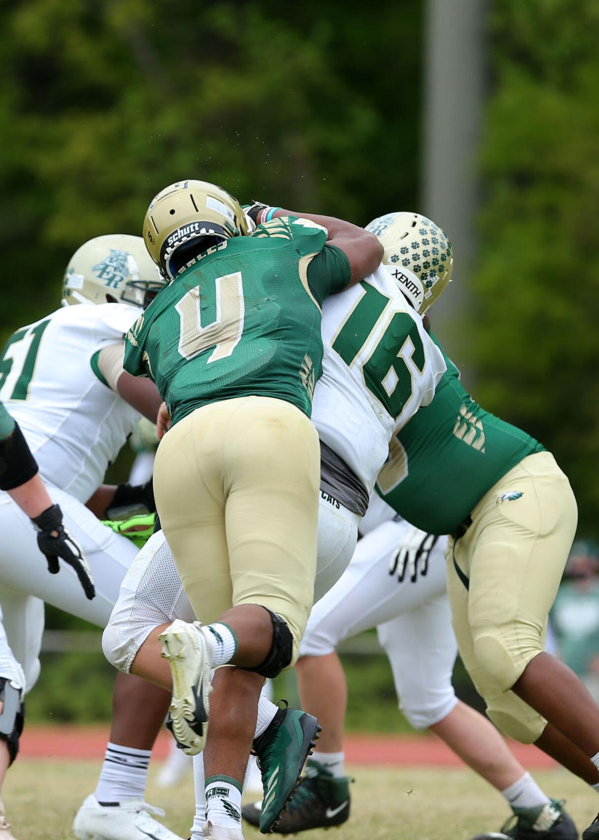 042421_eda_football_northeastern_freshwater_erandolph_playoffs_2