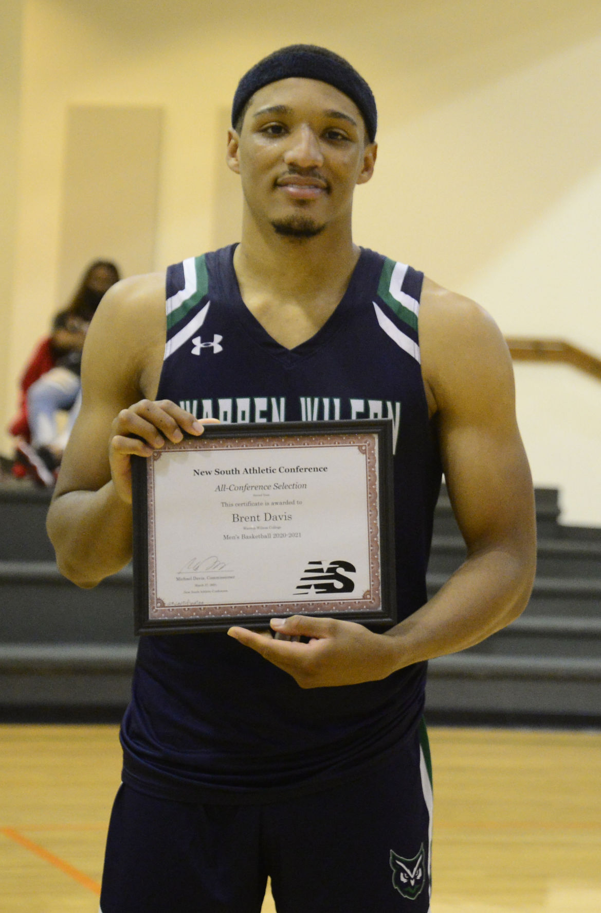 032721_eda_basketball_warrenwilson_davis_nsac_championship_men