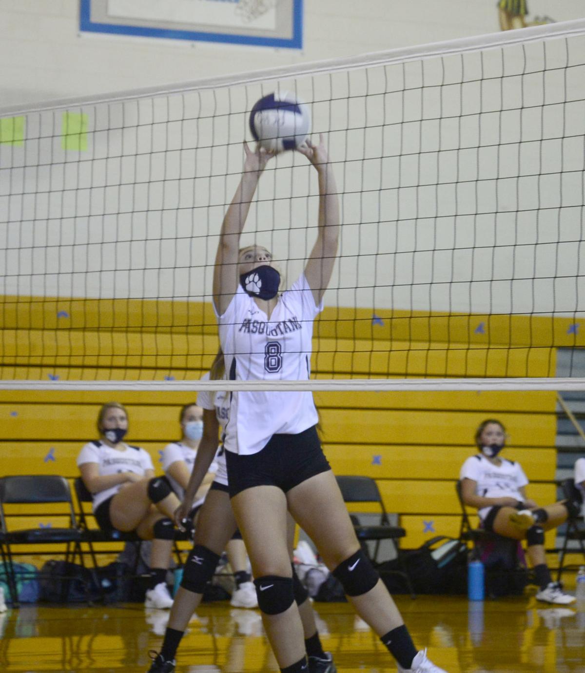 082621_eda_volleyball_pasquotank_sawyer_bertie