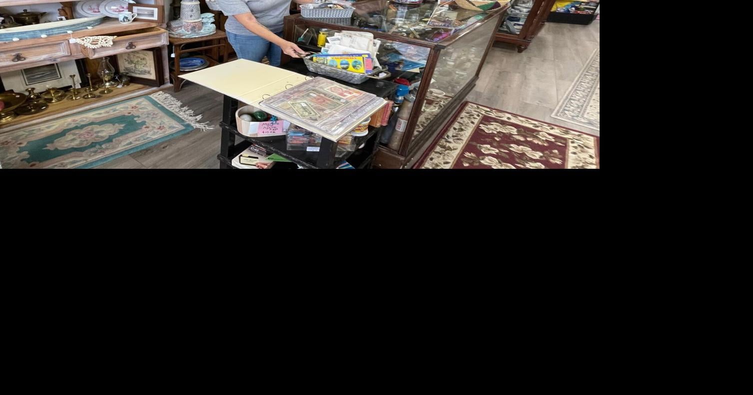 Vintage shop relocating to Rochelle building