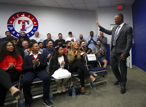 Adrian Beltre 'completely happy' with retirement after 21 MLB