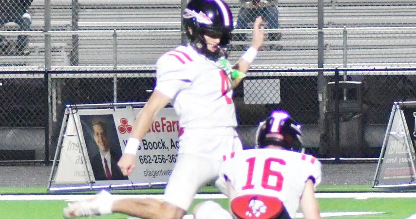 Warriors face Bulldogs with division title hopes