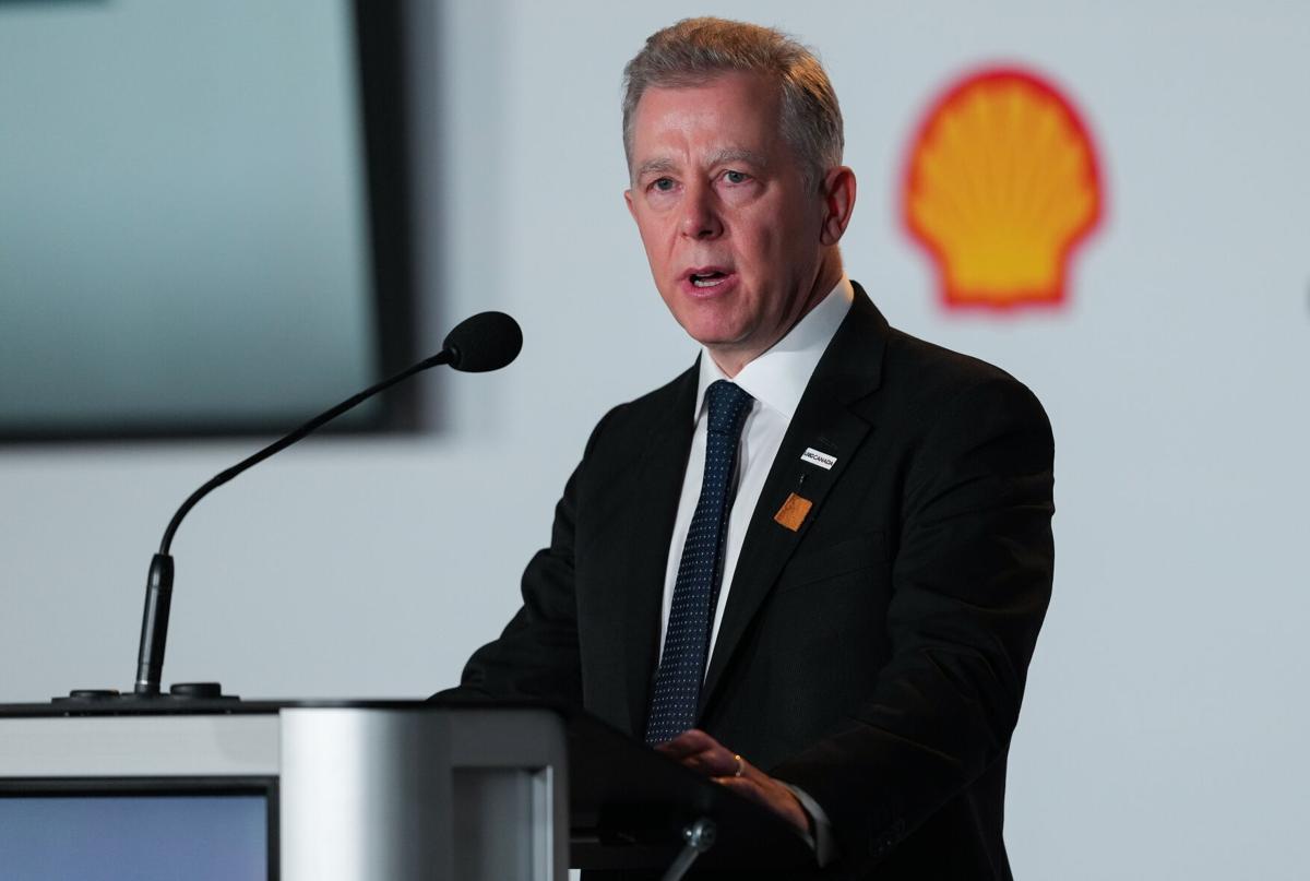 Canada LNG Expansion Doubles Capacity | Energy Logistics Boom Creates Cross-Border Opportunities