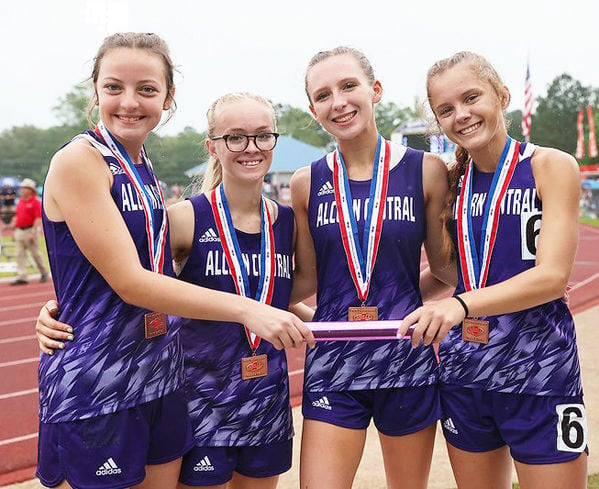 Lady Bears repeat as 3A state track champs | Sports | dailycorinthian.com