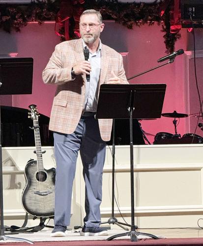 Butch Thompson Auburn coach Thompson speaks at Oakland Baptist Church | Sports ...