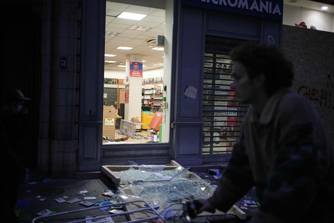 France Protests | World | dailycorinthian.com