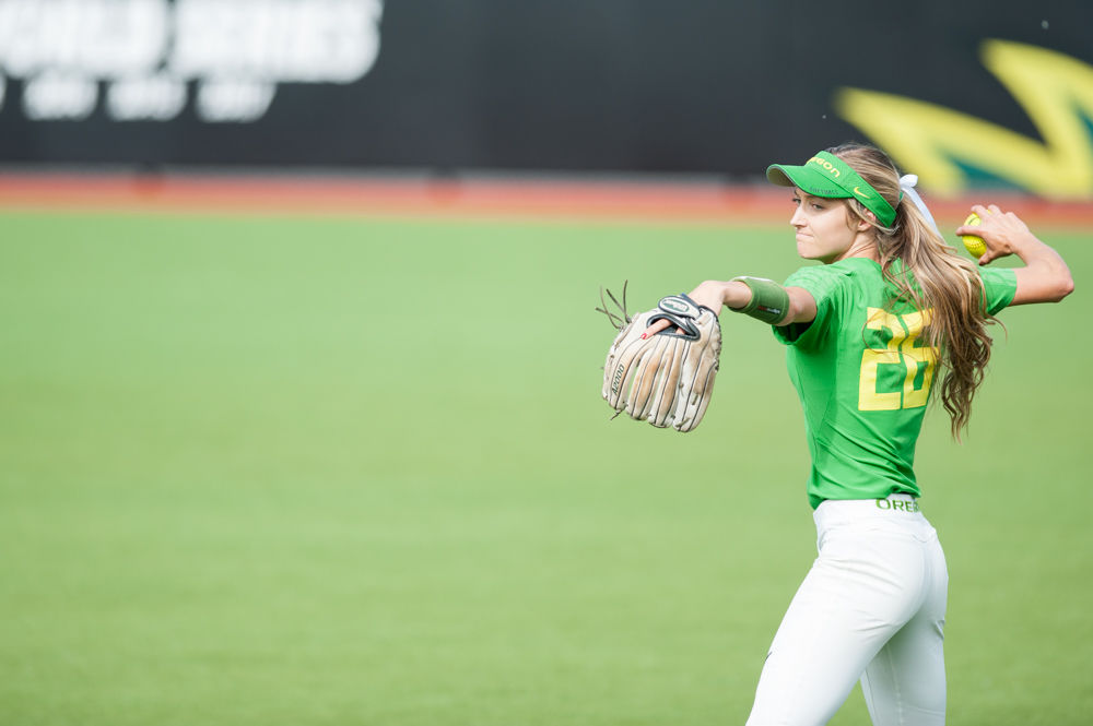 Meet 'that Oregon softball girl' on TikTok, Haley Cruse - ESPN