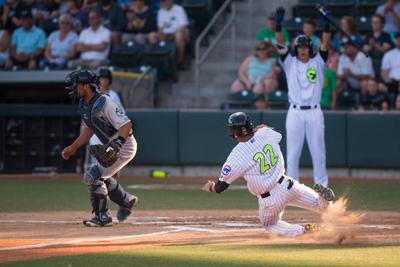 Dramatic walk-off gives Emeralds the victory over Everett