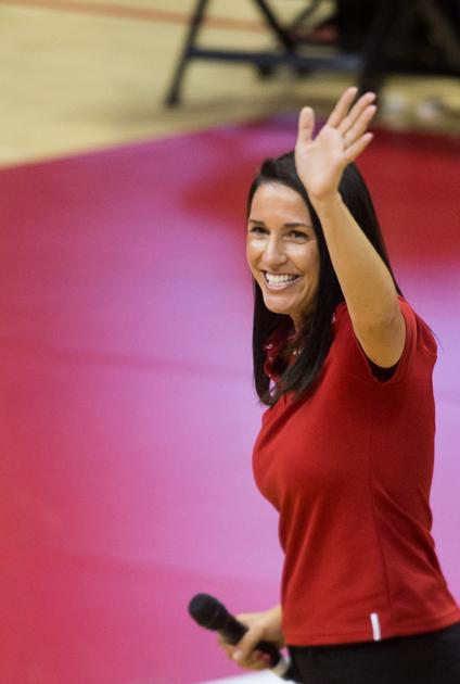 Husker Women S Basketball Has Youthful Roster Sports
