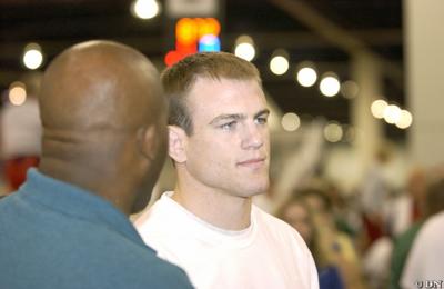 Former Isu Wrestler Trades Mats For Desk Job Dailynebraskan Com