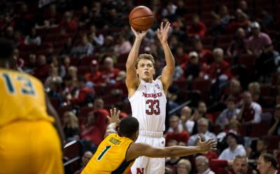 Nebraska Men S Basketball Suffocates Southeastern Louisiana 87 35