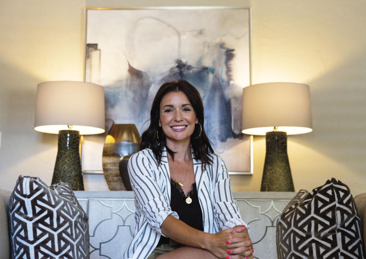 Local Designer Updates Sororities On Campus With Timeless Designs Culture Dailynebraskan Com