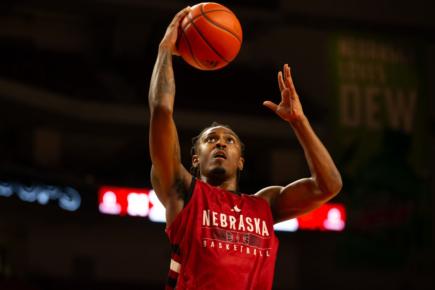 Husker basketball online