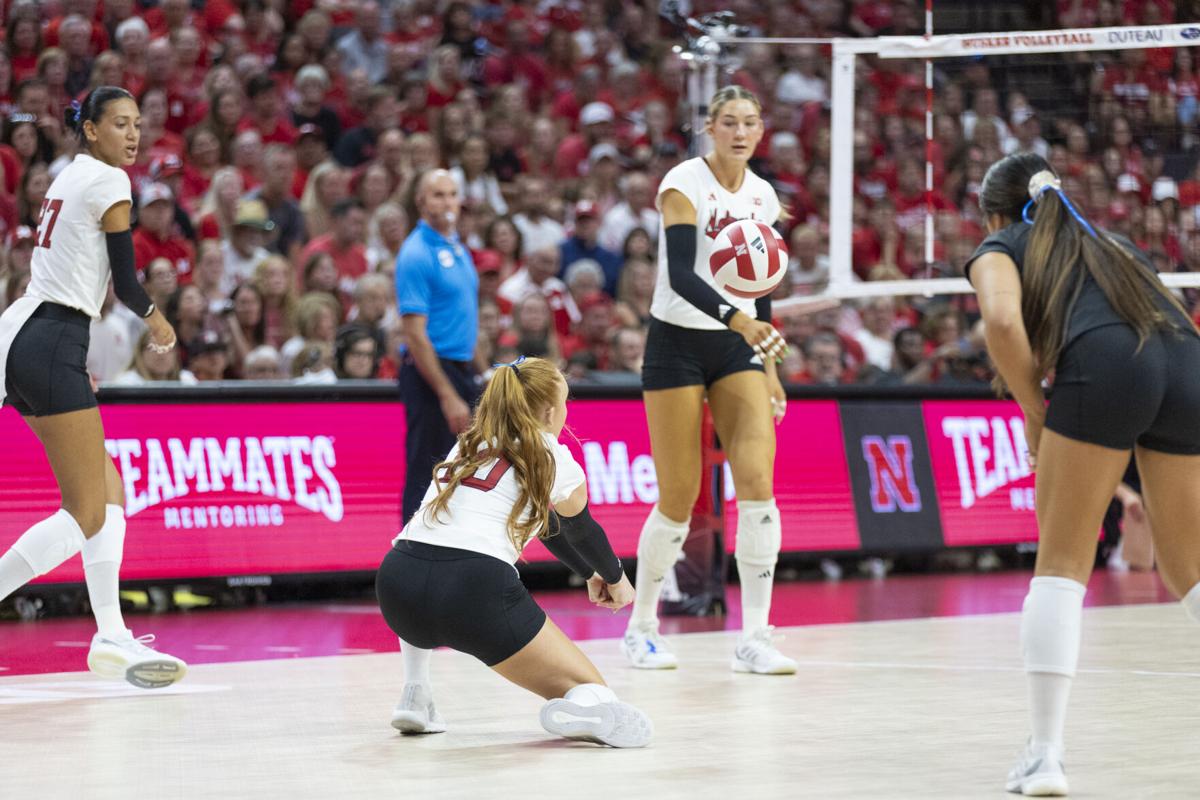 Nebraska volleyball and Bergen Reilly sweep to earn bragging ...