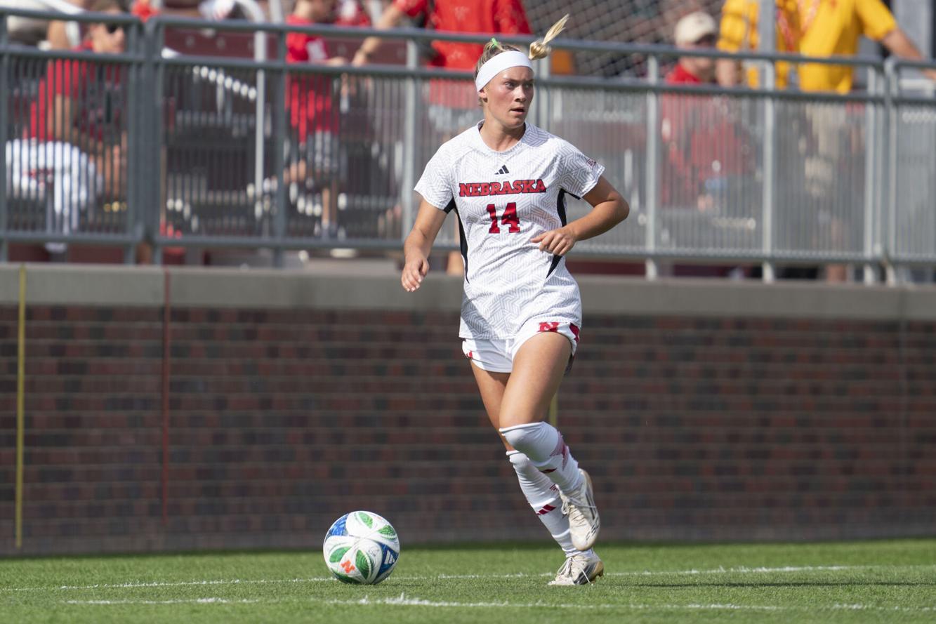 Nebraska soccer splits California road trip Sports dailynebraskan com