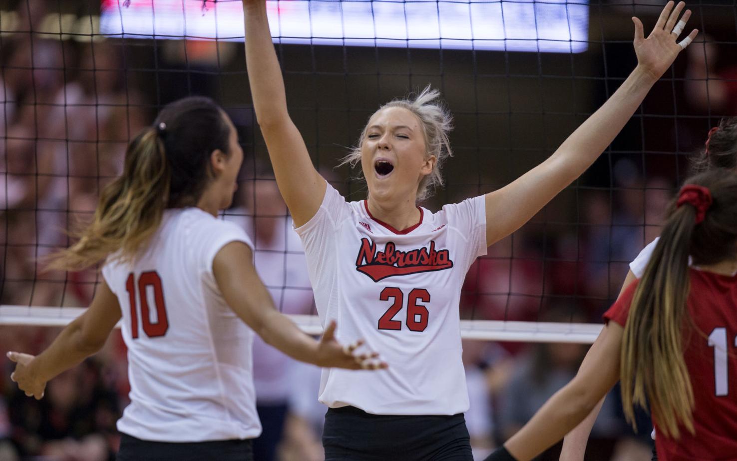 Nebraska volleyball survives upset bid against San Diego, improves to 4