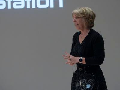Dr. Tara Ruttley Inspires UNL Students on Space and STEM | News ...
