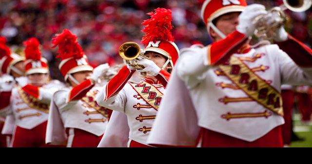 6 Crowd Raising Big Ten Fight Songs Sports Dailynebraskan Com