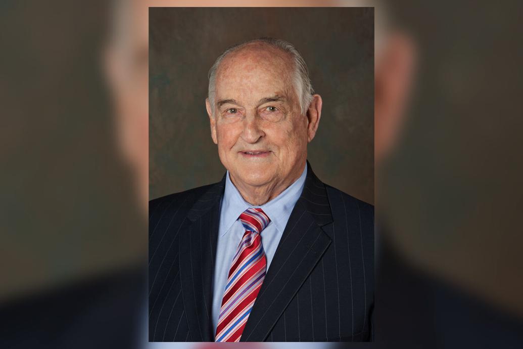 Billionaire Omaha Philanthropist, Walter Scott Jr., dies at age 90