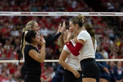 Nebraska volleyball welcomes back former Huskers in 3-0 sweep of Long