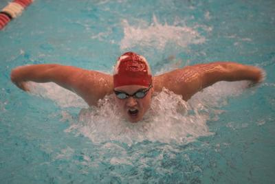 6 Swim And Dive Huskers Compete In Usa Swimming Winter Nationals Sports Dailynebraskan Com