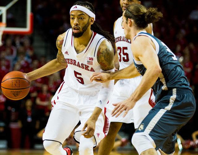 Incarnate Word Stuns Nu Men S Basketball In Last Minute Upset
